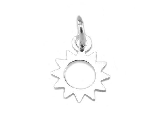 925 Sterling Silver Sun Open-back Charm Pendant 28mm x 22mm 925 Sterling Silver Sun Open-back Charm Pendant 28mm x 22mm