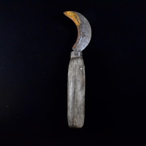 Antique Sickle - Real Ancient Hand Forged Steel Sickle for Farmhouse Decor/Old Rusty Sickle for Collection or Display.
