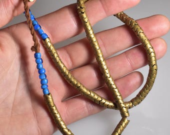 Brass Snake Beads. Vintage 7mm Metal Snake Beads. 21 Inches