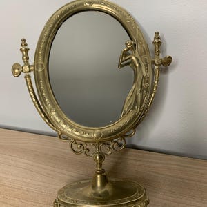 Table mirror