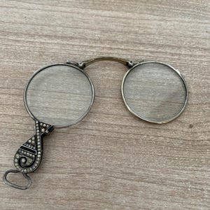 Antieke opvouwbare Lorgnette-bril