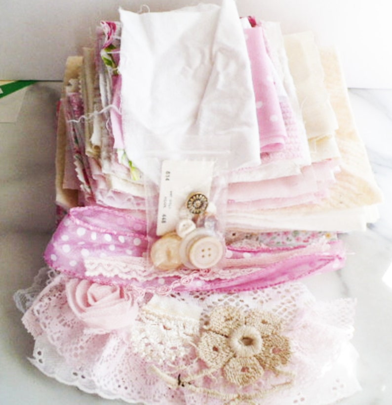 Slow Stitching Kit for Beginners Embroidery Starter Kit Craft Tutorial Included Video Tutorial Shabby Chic Supplies Vintage Style Craft Kit Craft Gift for Grandmother Anxiety Relief Craft Kit Slow Craft Supplies