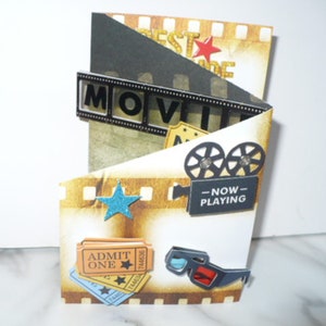 Biglietto d'auguri fatto a mano per la serata cinema per uomini in occasione dell'anniversario, del pensionamento, del cinema di famiglia, idee regalo per la riunione di famiglia