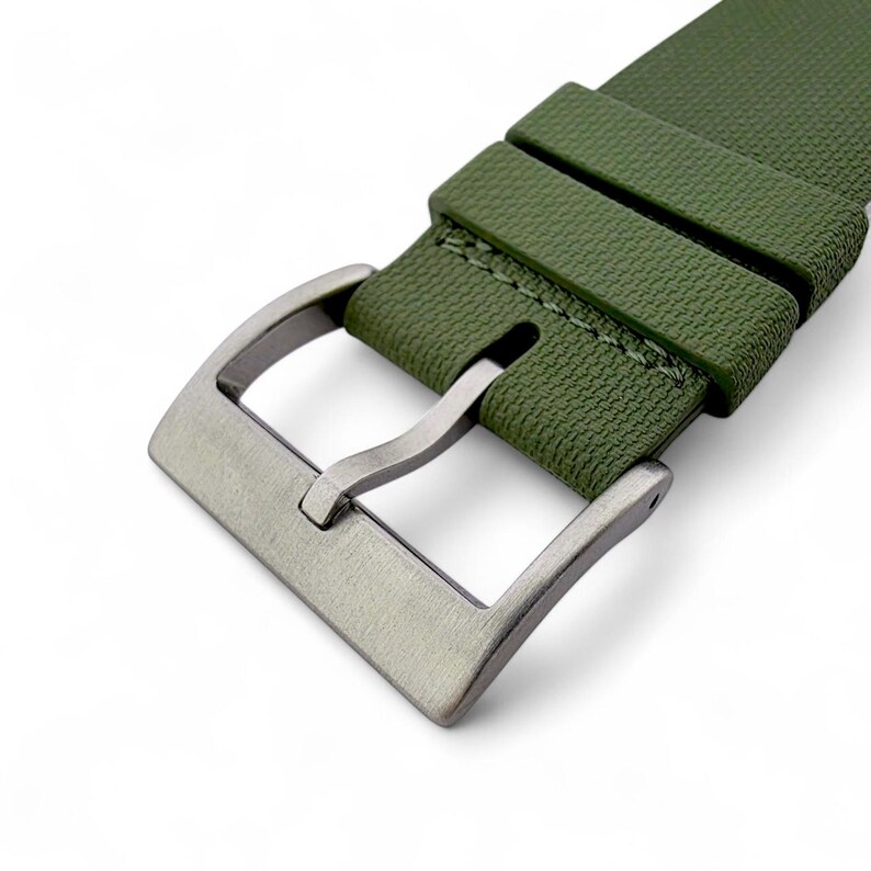 Green FKM Rubber Watch Strap: Military Style, 20mm 22mm One Piece image 2