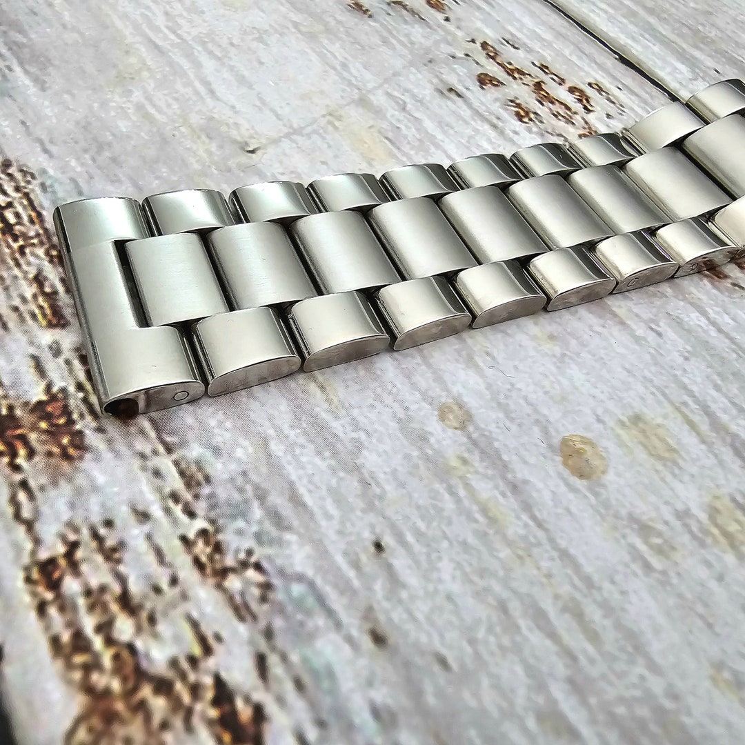 Inexpensive Durable Stainless Steel Watch Bracelet VI05SL_K0009333 main image 1
