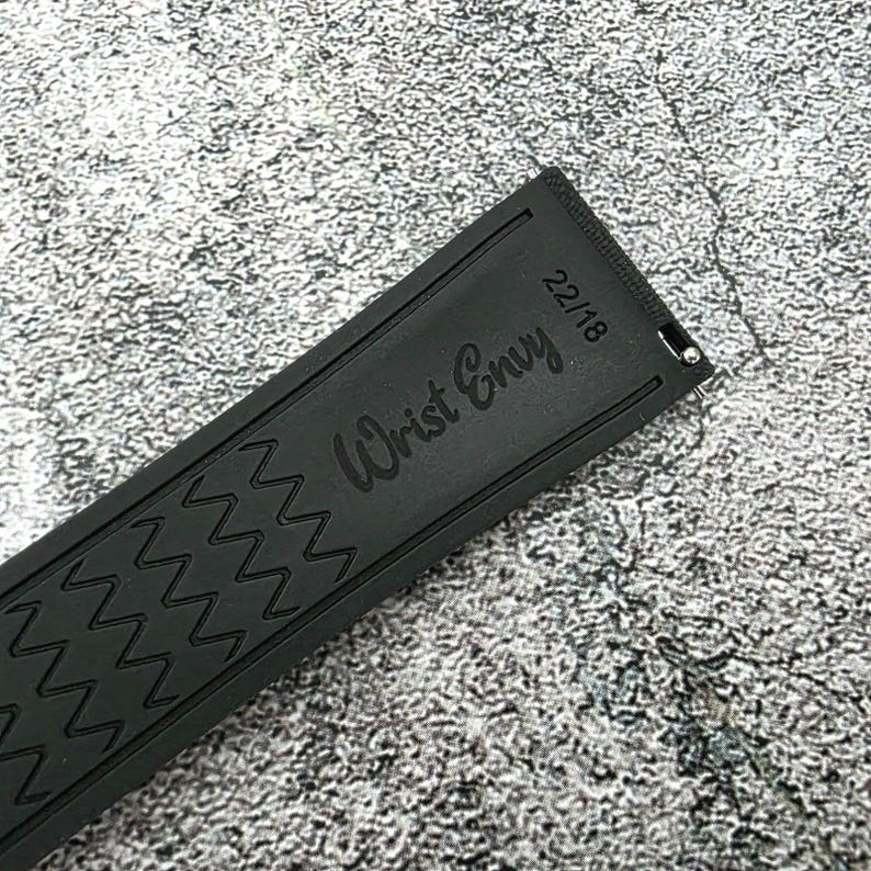 Marine Pro Deploy FKM Rubber Watch Strap 20mm 21mm 22mm Black image 3