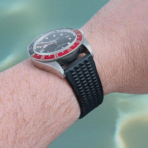 Correa de reloj de caucho FKM con diseño de gofre (20 mm y 22 mm), color azul imagen 7