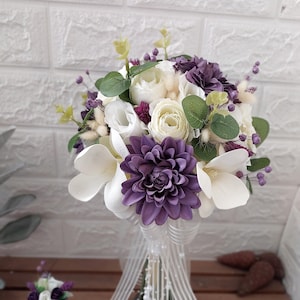 Bouquet bohème violet, eucalyptus artificiel, fleur de magnolia, mariage de fiançailles, fleurs de mariage, bouquets de demoiselle d&#39;honneur