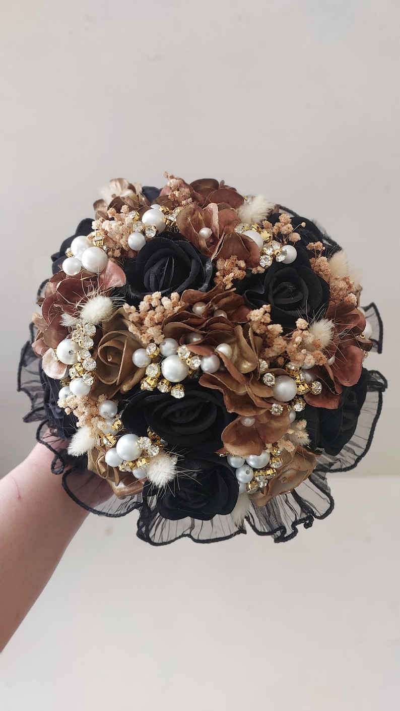 Black And Gold Bridal Bouquet Bride Shower Gift Wedding Flower black-and-gold-bridal-bouquet-bride-shower-gift-wedding-flower