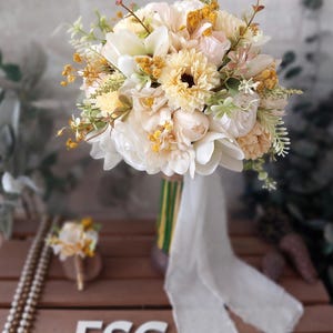 Bouquet made with yellow color, artificial flower design, wedding day, engagement day, yellow flowers