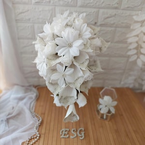 Vintage Style Luxury White Waterfall Bridal Bouquet , Artificial Flowers with Pearls & Crystals, wedding accessory