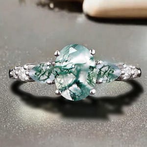 Dainty Moss Agate Engagement Ring 14K Gold Vintage Oval Aquatic Green Proposal Ring Solitaire Ring Promise Women Ring Anniversary Gift Ring