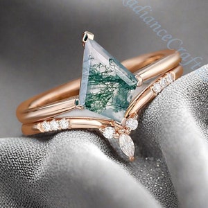 Vintage kite cut green moss agate engagement ring set 14k rose gold marquise cut moissanite ring women unique bridal wedding ring set gift