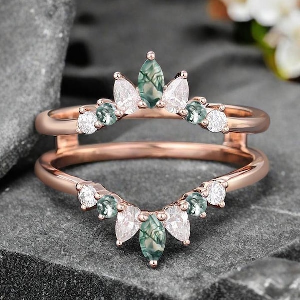 Anillo de bodas único de ágata musgosa con corte marquesa y realce, anillo vintage de oro rosa con moissanita curvada a juego, anillo personalizado para mujer