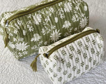 Quilted Wash Bag: Travel Toiletry Bag | Pure Cotton Australian native flora design | Makeup, cosmetic pouch | Bath Bag | Christmas gift
