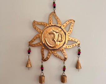 Colgante de pared y carillón de viento de metal Ohm