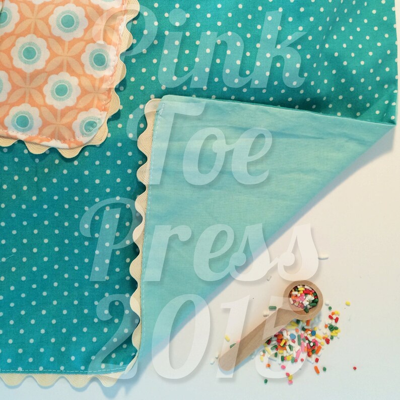 Retro Quilted Apron DAISY Vintage Style Apron Coral Teal Powder Blue Reversible
