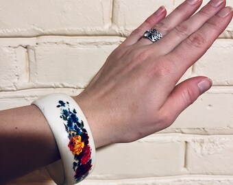 Brazalete floral vintage - Hecho en Alemania Occidental