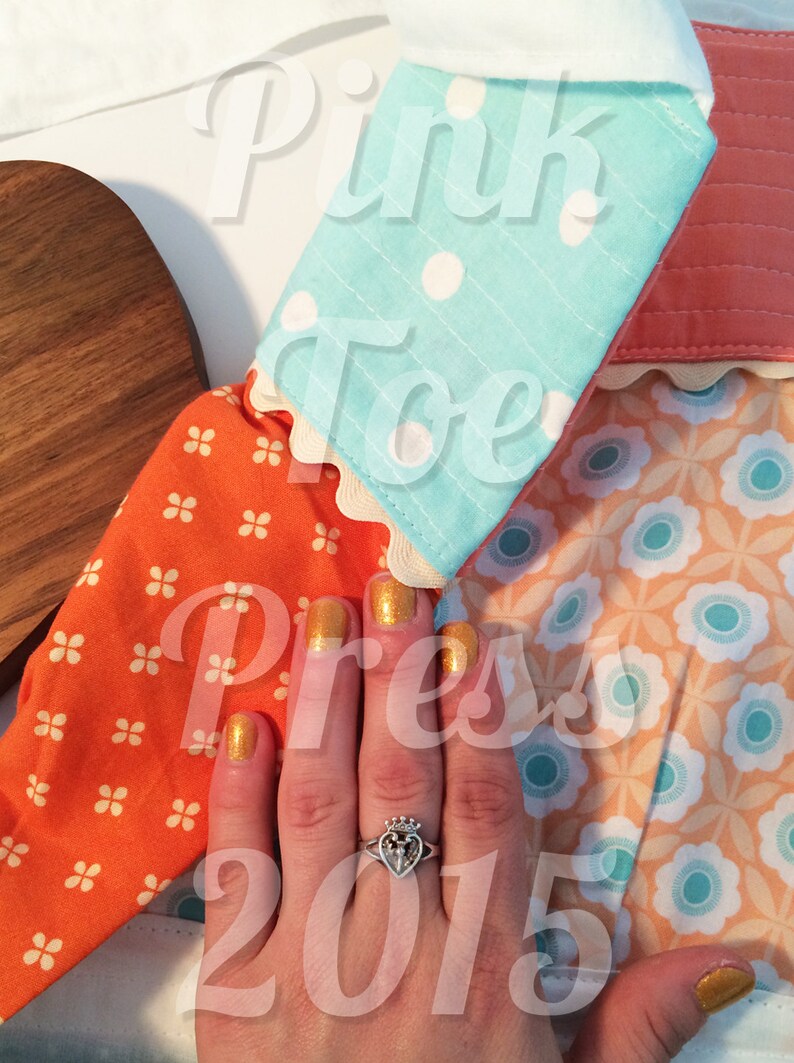 Retro Quilted Apron DAISY Vintage Style Apron Coral Teal Powder Blue Reversible