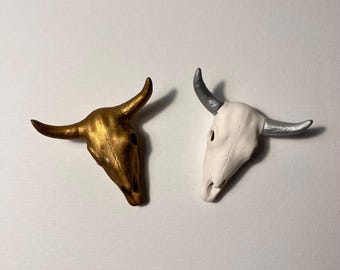 Cráneo de buey / Cráneo de taxidermia falsa / tamaño pequeño