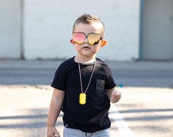 Black t shirt with black leather pocket - kids baby toddler t shirt - gender neutral kids clothes - urban tee shirt