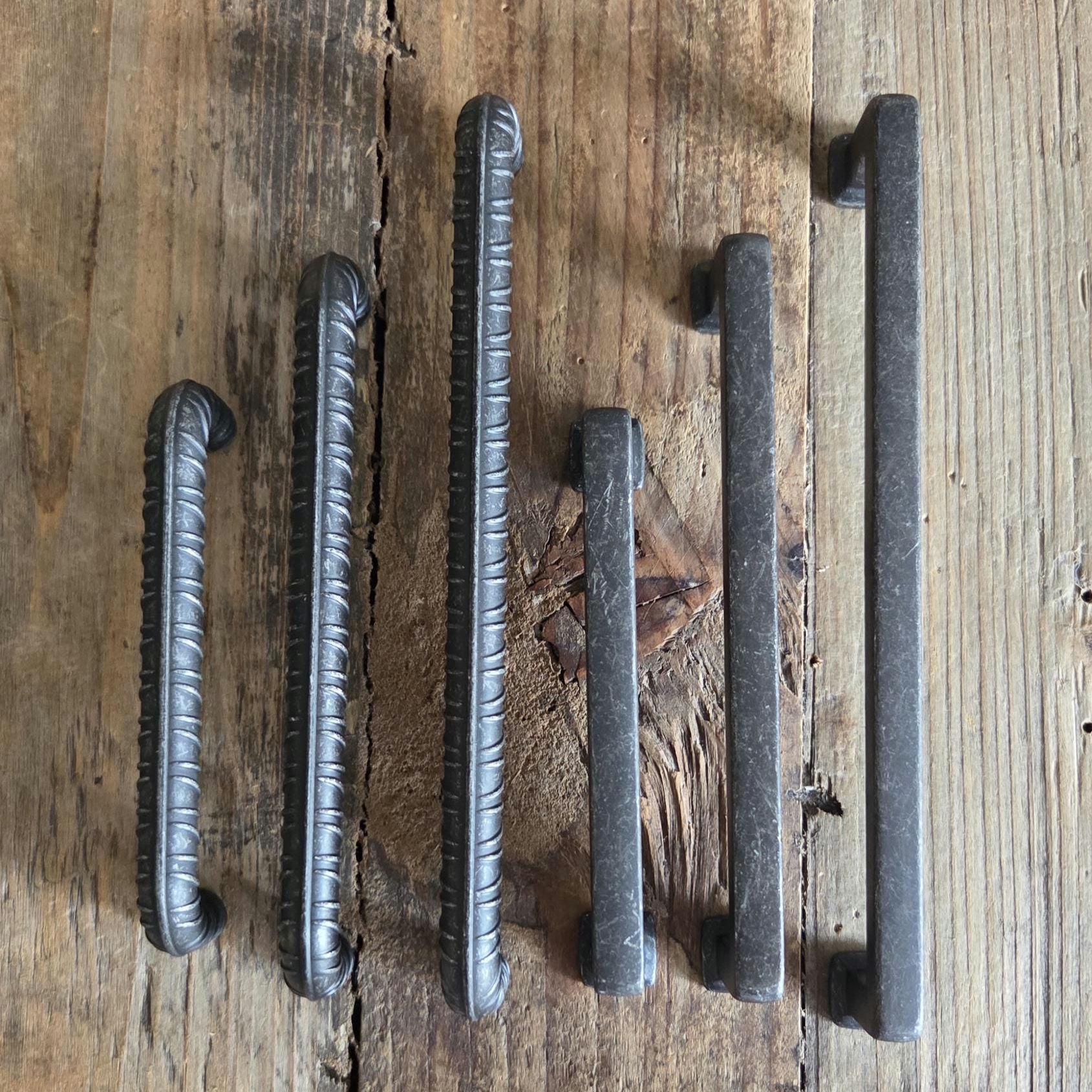 Rustic Pull Handle Rustic Black Iron Drawer Pulls, Farmhouse Cabinet Handles, Italian ...