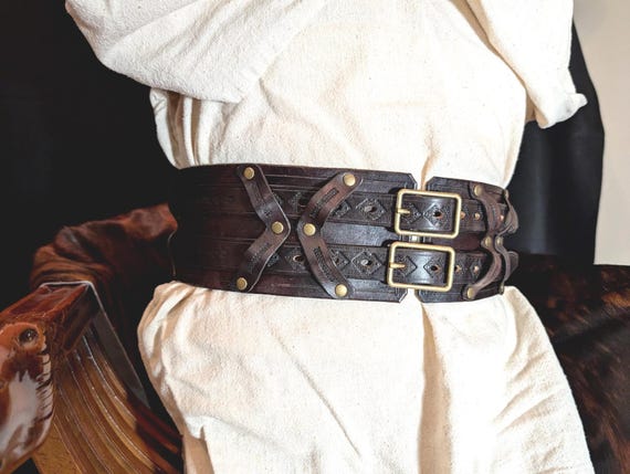 Handmade Full Grain Leather Campaign Belt: Renaissance LARP