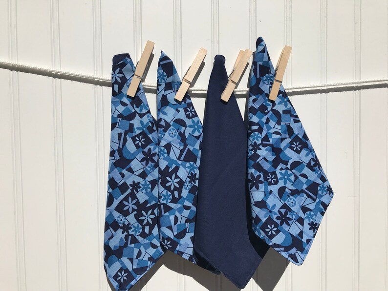 Set of 4 2 ply Cotton 8 Everyday Cloth Napkins Blue on Blue Geometric Print