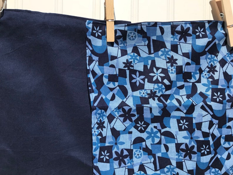 Set of 4 2 ply Cotton 8 Everyday Cloth Napkins Blue on Blue Geometric Print