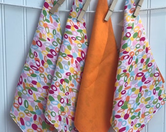 Set of 4 2 ply Cotton 10" Everyday Cloth Napkins  Bright Oval  Print