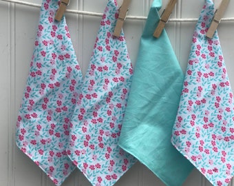 Set of 4 2 ply 8” Cotton Cloth Napkins Pink and Aqua Flower Print