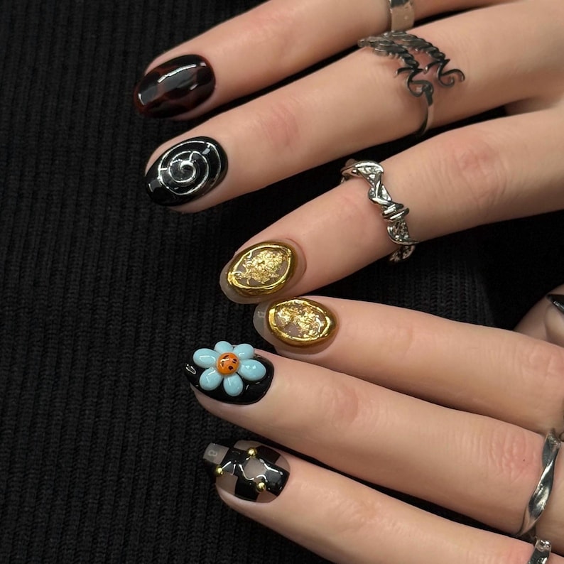3D Flower G-Dragon Kpop Short Press On Nails, Handmade Gel Medium Round Nails, Kpop Gift, GD Nails, Kpop Nails image 3