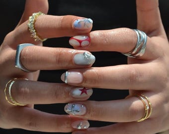 Extra kurze künstliche Fingernägel für den Sommer, extra runde, handgefertigte Gelnägel, Cateye-Nägel, Sommernägel, extra kurze Nägel, kurze Sommernägel