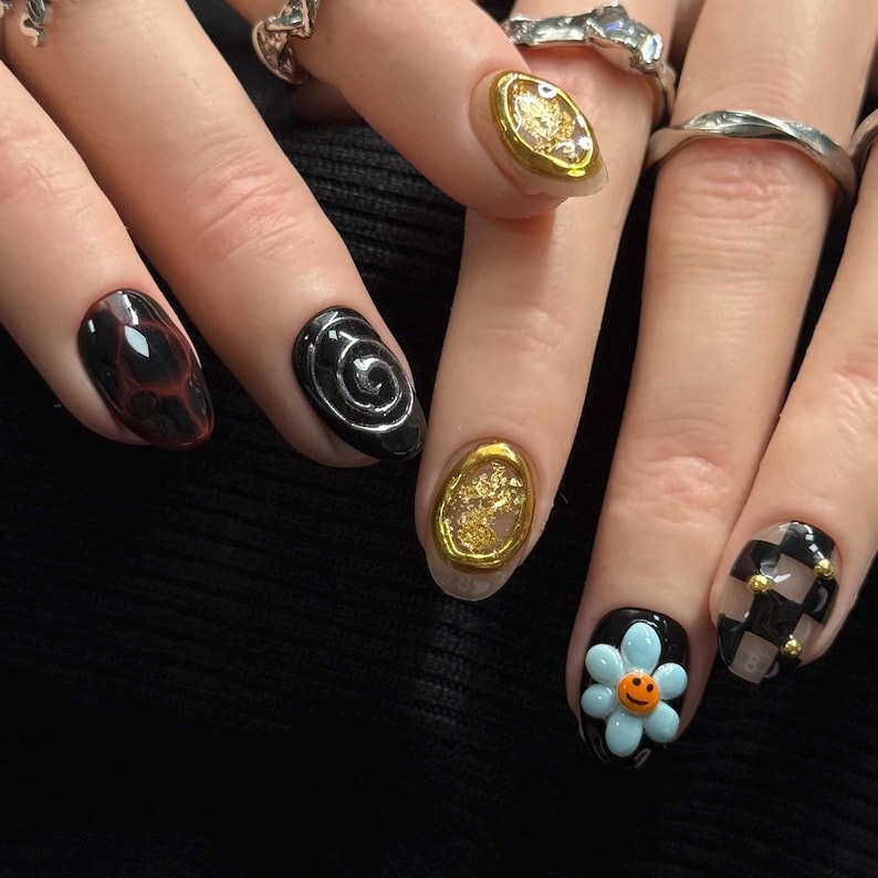 3D Flower G-Dragon Kpop Short Press On Nails, Handmade Gel Medium Round Nails, Kpop Gift, GD Nails, Kpop Nails image 5