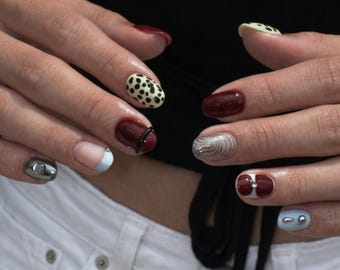 Extra kurze, runde Chromnägel, kurze, handgefertigte Press-On-Nägel, gemusterte kurze Nägel, handgefertigte Gelnägel, künstliche Nägel, Sommernägel