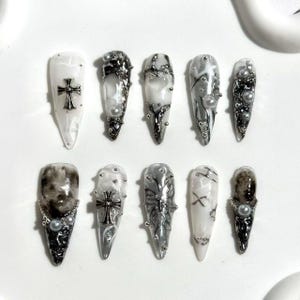 Silver Gothic Press Ons– Handmade Press-On Nail Set Artistic Nails with High-Quality Goth, Gothic, Y2K Inspired Nail Art, Long Stiletto Nail