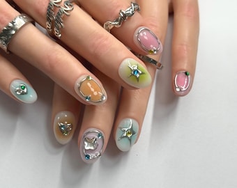 Bunte, extra kurze Chromnägel, extra kurze runde Nägel, superkurze Nägel, handgefertigte künstliche Nägel zum Aufkleben, Sommernägel, gemusterte Nägel