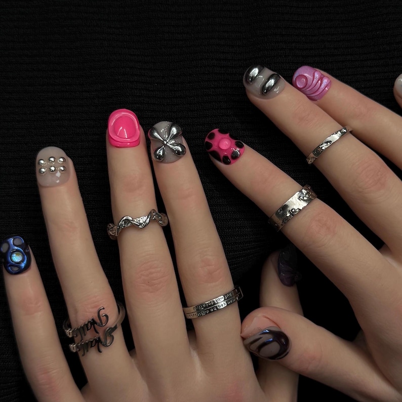 Custom Colourful Liquid Metal Geometric Chrome Press-On Nails, Extra Short Square Gel Nail Set image 1