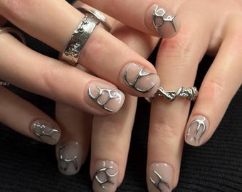 Superkurze, handgefertigte Press-On-Nägel in Flüssigchrom-Optik, extra kurze Squoval-Nägel, einfache Press-On-Nägel in Chromoptik, ultrakurze Nägel, Chrom-Nägel für Männer
