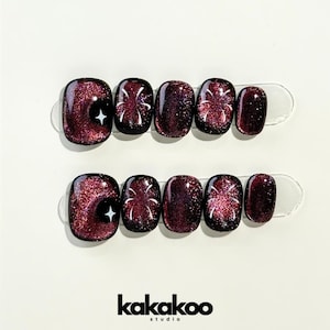 Fioletowe, nakładane paznokcie: krótkie, ręcznie robione paznokcie żelowe