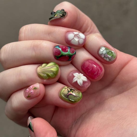 Extra Short Chrome 3D Flower Press-On Nails, Extra Short Squoval Gel Nail Art, Very Short Square Nails, Short Y2K Nails, Summer Nails