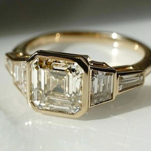 Anillo Asscher de 3,0 quilates de diamantes de laboratorio, engaste completo, cinco piedras, anillo de bodas Forever, anillo con piedra lateral, certificado IGI imagen 2