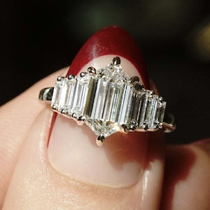 Hexagon 2.3tcw Lab Grown Diamond Engagement Ring, D-E-F Color, VVS-VS Clarity-IGI Certified