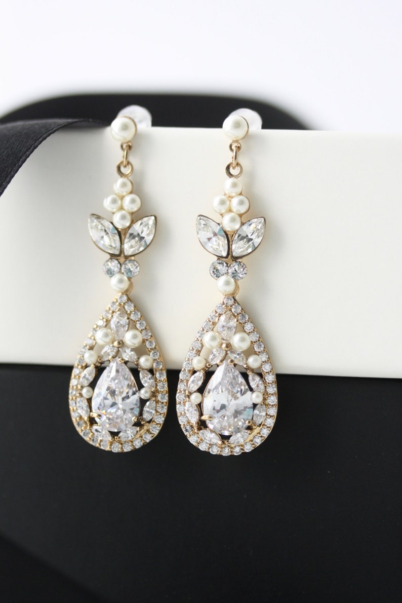 gold earrings for bride with price