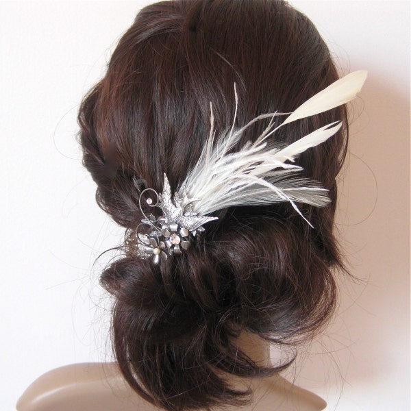 Minetta Garden Hair Fascinator in Vintage Silver