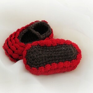 3-6 Months Baby Booties. Red. Ruffled. image 3