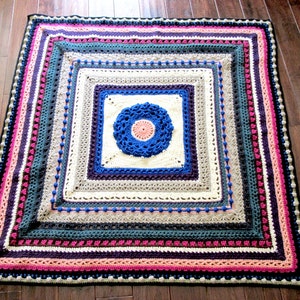 Crocheted Granny Square Blanket. Wool. Afghan. image 2