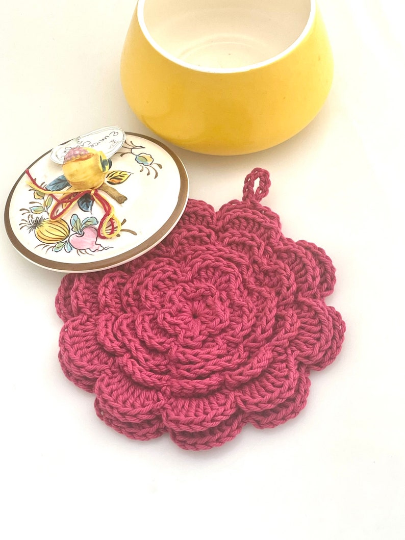 Crocheted Flower Pot Holder. Rose Petal Pot Holder. Cotton Hot Pad. Trivet. Hot Pink. Magenta. Raspberry. Rose Pink. Vintage. Dishie Yarn. image 3