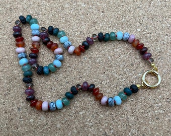 Hummingbird Kisses Candy Necklace