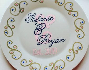 Personalized Plate for Wedding - Monogrammed Wedding Gift - Wedding Shower Gift - personalized Wedding Gift - Plate for Bridal Couple -